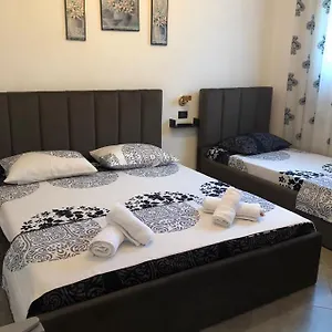 Pensjonat Fati, Durrës