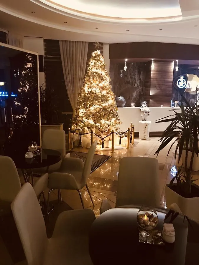 Hotel Arvi Durres